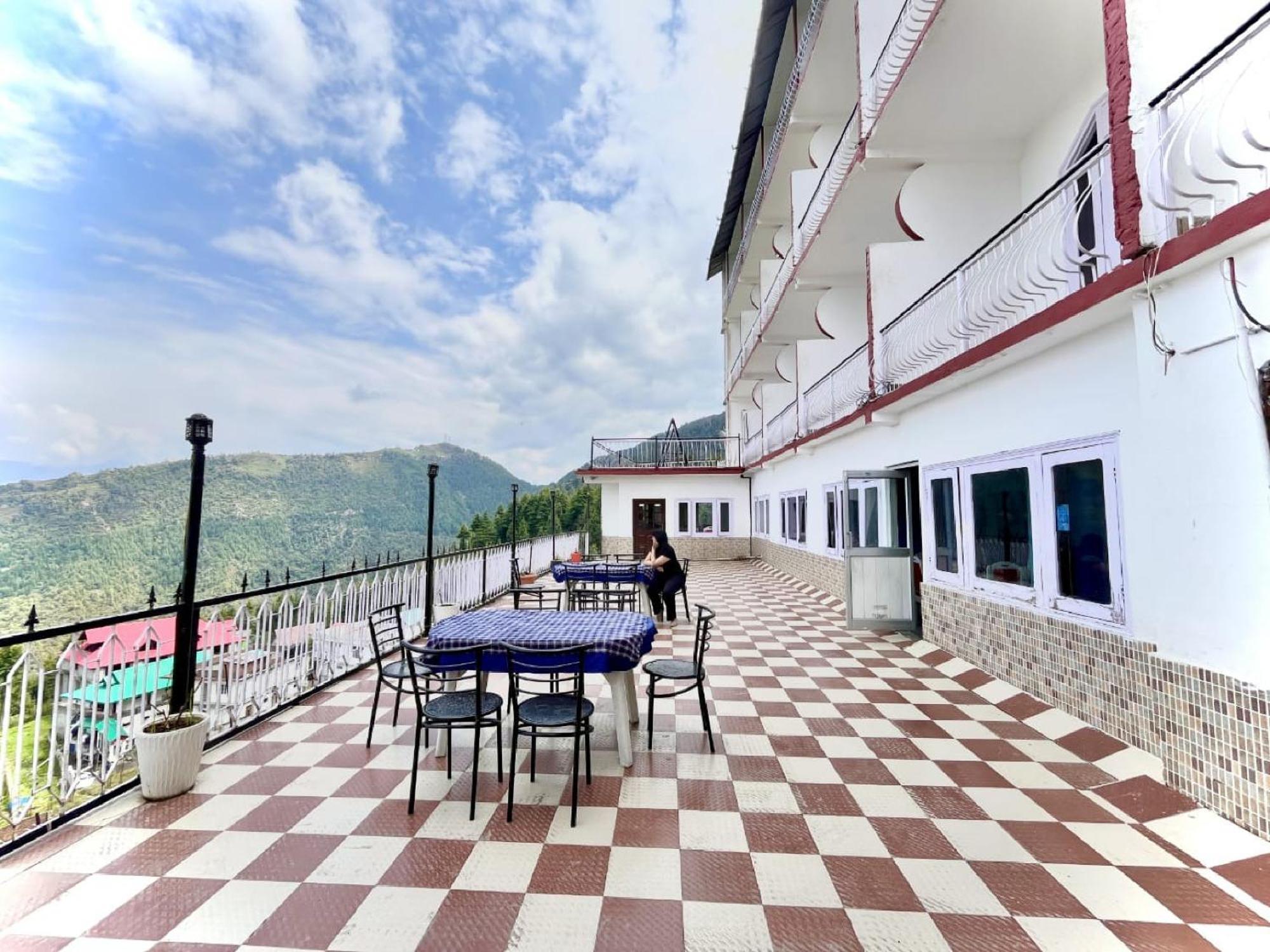 Sparkle Star Resort Khajjiar Экстерьер фото