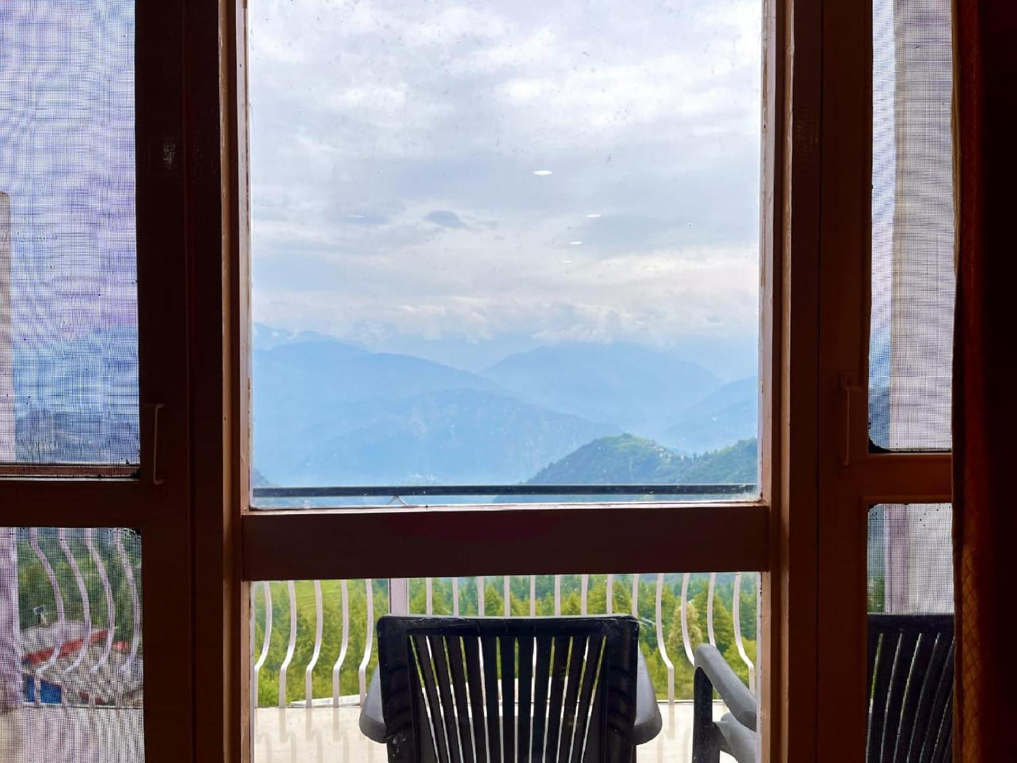 Sparkle Star Resort Khajjiar Экстерьер фото